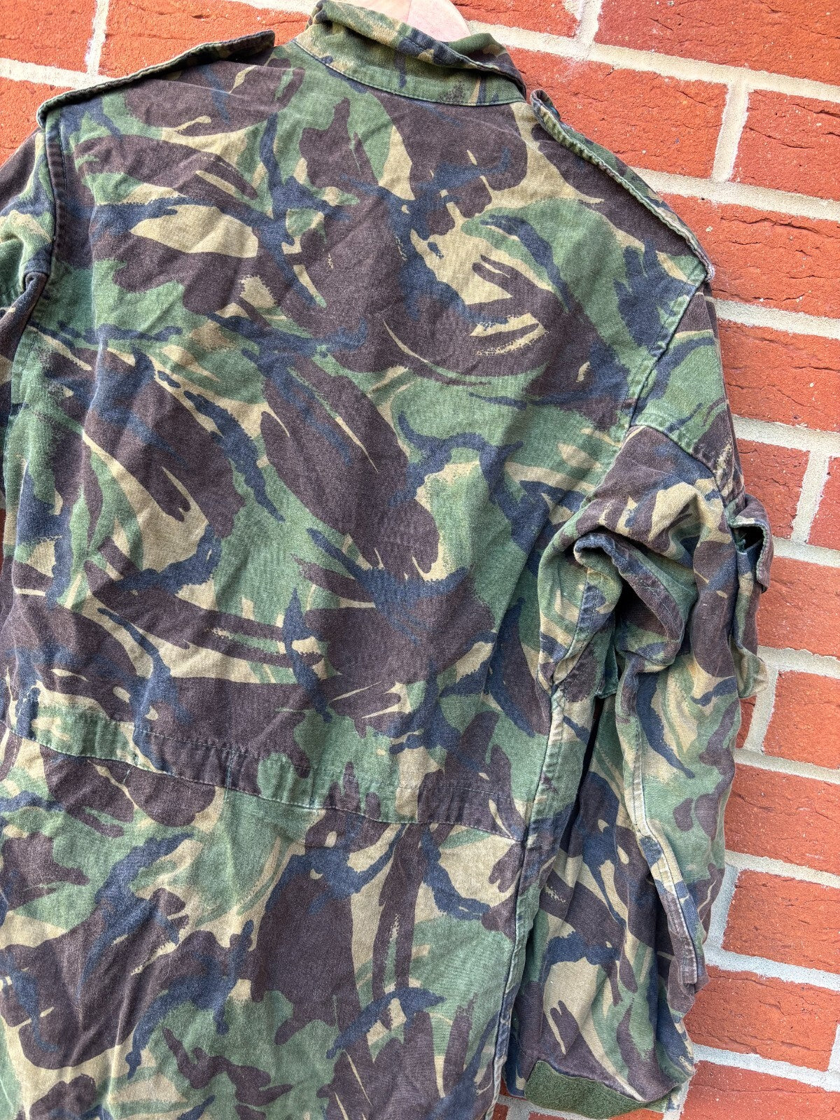 Surplus British Army DPM Smock Combat Size 180/96 - The Militaria Shop