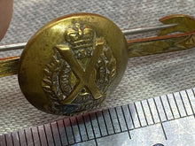 Load image into Gallery viewer, Original British Army Victorian Crown Cameron Highlanders Button Brooch
