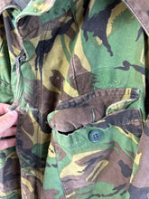 Load image into Gallery viewer, Original British Army 1968 68 Pattern DPM Combat Jacket Smock - 42&quot; Chest
