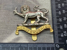 Load image into Gallery viewer, WW1 / WW2 British Army - Herefordshire Regiment Cap Badge - Reproduction
