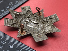 Charger l&#39;image dans la galerie, Original WW1 Highland Cyclist Battalion Territorial Forces Cap Badge
