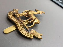 Load image into Gallery viewer, Original WW1 WW2 British Army Royal Warwickshire Regiment Cap Badge
