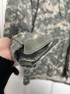 Surplus US Army ACU Combat Uniform Jacket -Size Small-Regular - The Militaria Shop