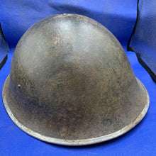 Load image into Gallery viewer, Original WW2 British/Canadian Army Mk3 Combat Helmet
