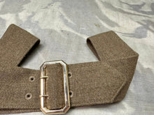 Load image into Gallery viewer, Genuine British Army No2 FAD Uniform Jacket Belt &amp; Buckle - 42&quot; Waist - NEW!
