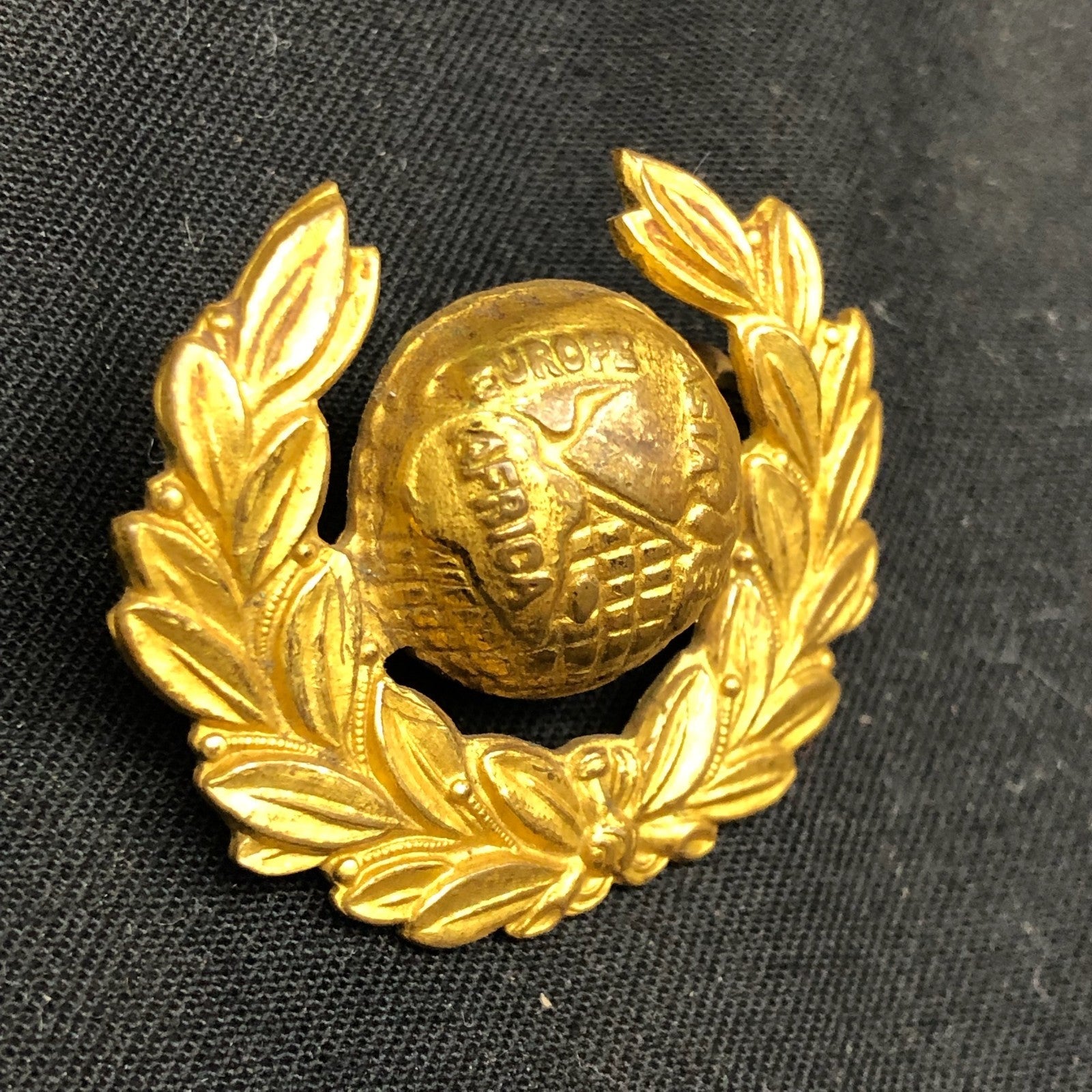 Original British Army Cap Badge - Royal Marines - The Militaria Shop