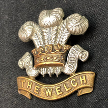 Load image into Gallery viewer, Original WW2 British Army Cap Badge - The Welch - The Militaria Shop
