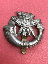 Load image into Gallery viewer, Original WW1/WW2 British Army Cornwall Light Infantry Cap Badge
