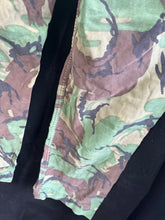 Charger l&#39;image dans la galerie, Original British Army 1968 Pattern Combat DPM Trousers - 30&quot; Waist
