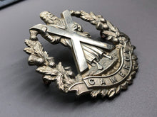 Charger l&#39;image dans la galerie, Original WW2 British Army Cameron Highlanders Scottish Cap Badge
