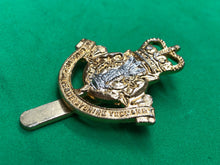 Charger l&#39;image dans la galerie, Genuine British Army Leicestershire &amp; Derbyshire Yeomanry Cap Badge
