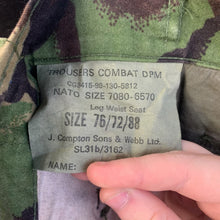 Charger l&#39;image dans la galerie, Genuine British Army DPM Combat Trousers - Size 76/72/88
