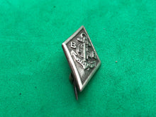 Load image into Gallery viewer, Original British Boys Brigade One Year Efficiency Service Badge / Pin
