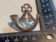 Load image into Gallery viewer, Original British Army Light Infantry Cap / Collar Badge
