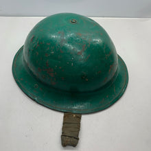 Charger l&#39;image dans la galerie, British Army Mk1* Rescue Helmet Complete with Liner
