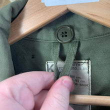 Load image into Gallery viewer, Genuine Dutch Army Combat Jacket - Seyntex - 92cm Chest - 180 Height
