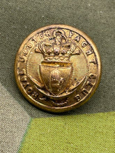 Load image into Gallery viewer, Nice Victorian Royal Ulster Yacht Club Large Gilt Uniform Button - Firmin - The Militaria Shop
