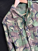 Load image into Gallery viewer, Surplus British Army 68 Pat Woodland DPM Smock Combat Jacket -Size 7 - The Militaria Shop
