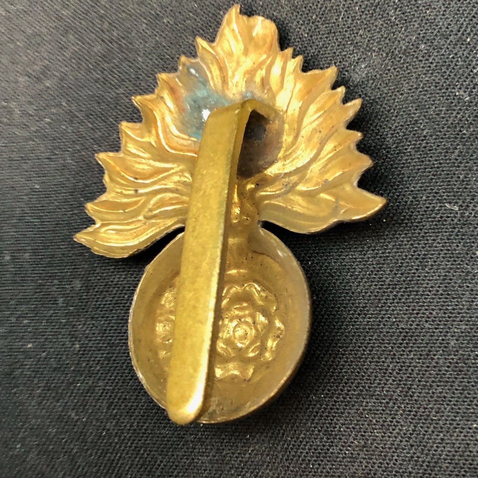 Original WW2 British Army Cap Badge - Royal Fusiliers - The Militaria Shop