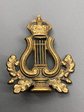 Load image into Gallery viewer, Original British Army WW2 Musicians Cap Badge
