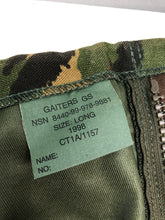 Charger l&#39;image dans la galerie, Genuine British Army Surplus DPM Camouflaged Gaiters - Size Long
