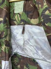 Charger l&#39;image dans la galerie, Genuine British Army DPM Camouflaged Combat Smock Jacket - Size 180/96
