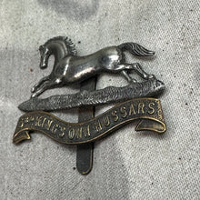 Charger l&#39;image dans la galerie, Original WW2 British Army Cap Badge - 3rd The King&#39;s Own Hussars
