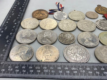 Load image into Gallery viewer, Original Group of Commemorative British Coins &amp; Medals etc
