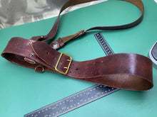 Load image into Gallery viewer, Original British Army WW1 / WW2 Officer&#39;s Sam Browne Belt with Cross Strap - 36&quot;
