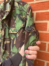 Load image into Gallery viewer, Genuine British Army DPM Camouflaged Combat Jacket - Size 180/96
