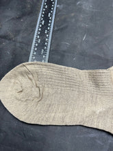 Load image into Gallery viewer, Genuine British Army Khaki Long Socks Wool/Nylon - Kilt Socks - Size UK 8-10
