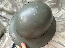 Charger l&#39;image dans la galerie, Original WW2 British Civillian Home Front Zuckerman Helmet 1941 Dated
