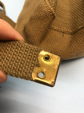 Load image into Gallery viewer, Original WW2 British Army 37 Pattern Bren / Utility Pouch - Auxilliary Pouch
