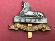 Charger l&#39;image dans la galerie, WW2 British Army Cap Badge - Lincolnshire Regiment
