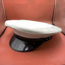 Lade das Bild in den Galerie-Viewer, Image #1
