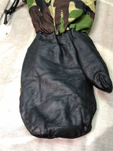 Load image into Gallery viewer, Genuine British Army DPM Camouflaged Goretex Inner Mitten Single - Size - Medium
