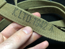 Charger l&#39;image dans la galerie, Original WW2 British Army 37 Pattern Equipment/Large Pack Straps Matching Pair
