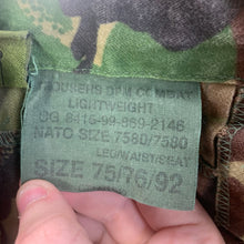 Lade das Bild in den Galerie-Viewer, Original British Army Jungle DPM Camouflaged Combat Trousers - 75/76/92
