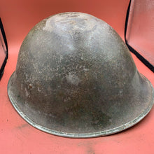 Charger l&#39;image dans la galerie, Original British / Canadian Army WW2 Soldiers Military Combat Mk3 Turtle Helmet
