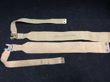 Charger l&#39;image dans la galerie, Original WW2 British Army 37 Pattern Khaki L-Straps Webbing - Wartime Dated
