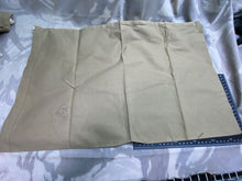 Load image into Gallery viewer, Original WW2 - 1943 Dated Soldier&#39;s Canvas Washing / Clothing Bags - 6 in Total
