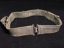 Charger l&#39;image dans la galerie, Original British Army WW2 44 Pattern Combat Belt - 36&quot; Waist
