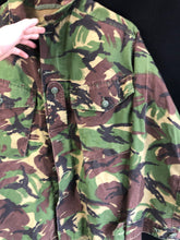 Load image into Gallery viewer, Genuine British Army DPM Combat Lightweight Combat Jacket Smock - 40&quot; Chest
