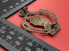 Load image into Gallery viewer, Original WW2 British Army Royal Armoured Corps Cap Badge
