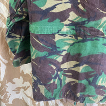 Charger l&#39;image dans la galerie, Genuine British Army Smock Combat Jungle DPM Camouflage - Size 160/104
