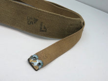 Charger l&#39;image dans la galerie, Original WW2 British Army 37 Pattern Shoulder Strap - LONG - 1941 Dated
