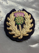 Load image into Gallery viewer, Original British Army WW1 - 9th Scottish Regiment Sleeve Badge - Unissued
