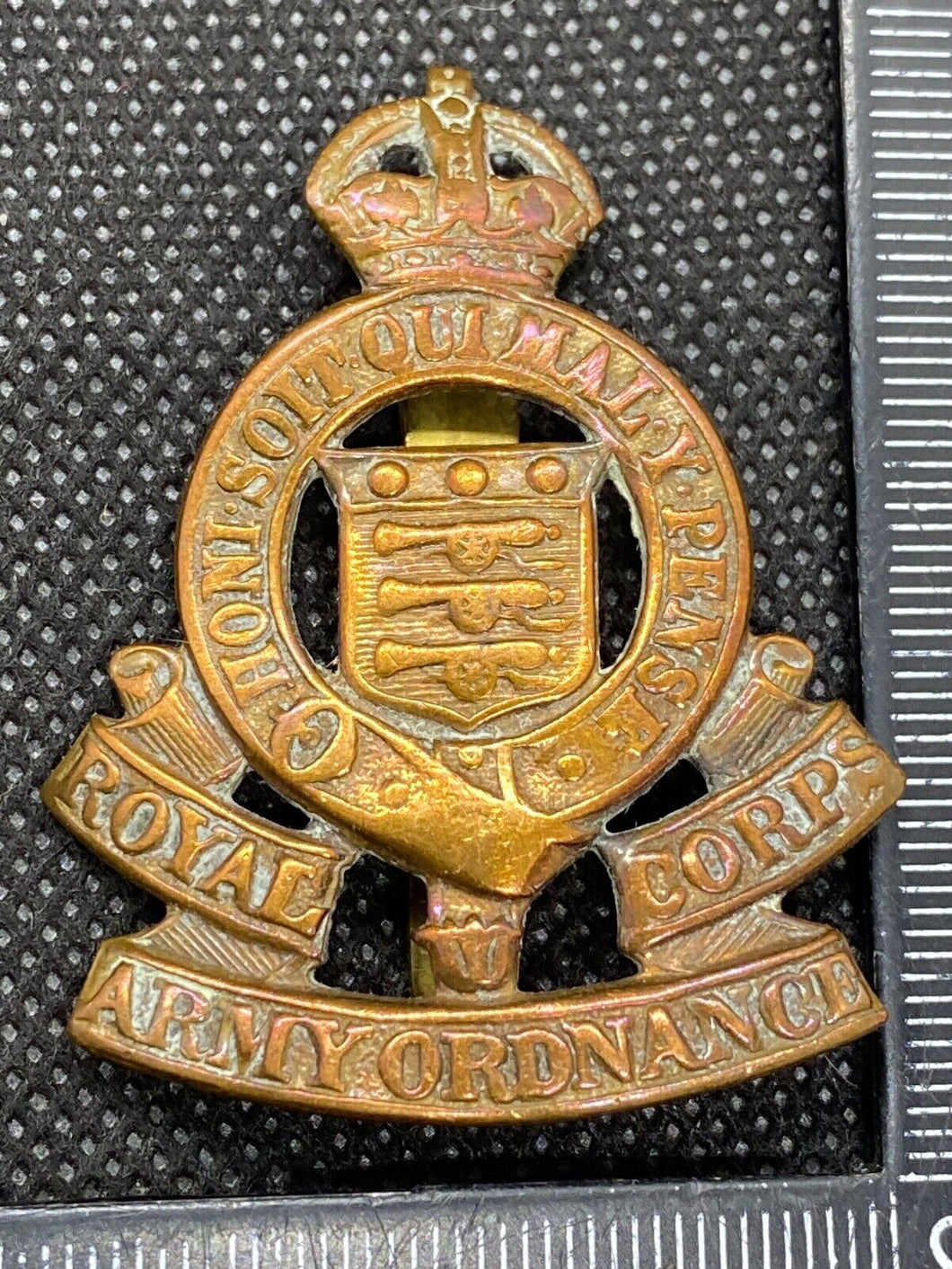 Original British Army Royal Army Ordnance Corps Cap Badge