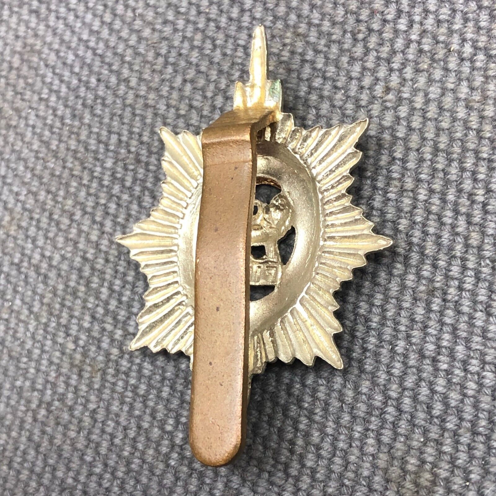 Original WW2 British Army Cap Badge - Worcestershire Regiment - The Militaria Shop