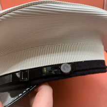 Lade das Bild in den Galerie-Viewer, Image #8
